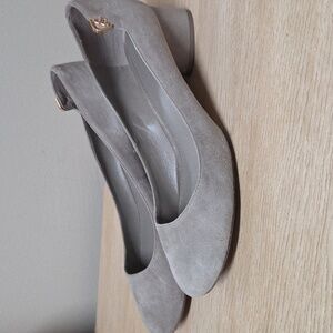 Tory Burch heels Size 9